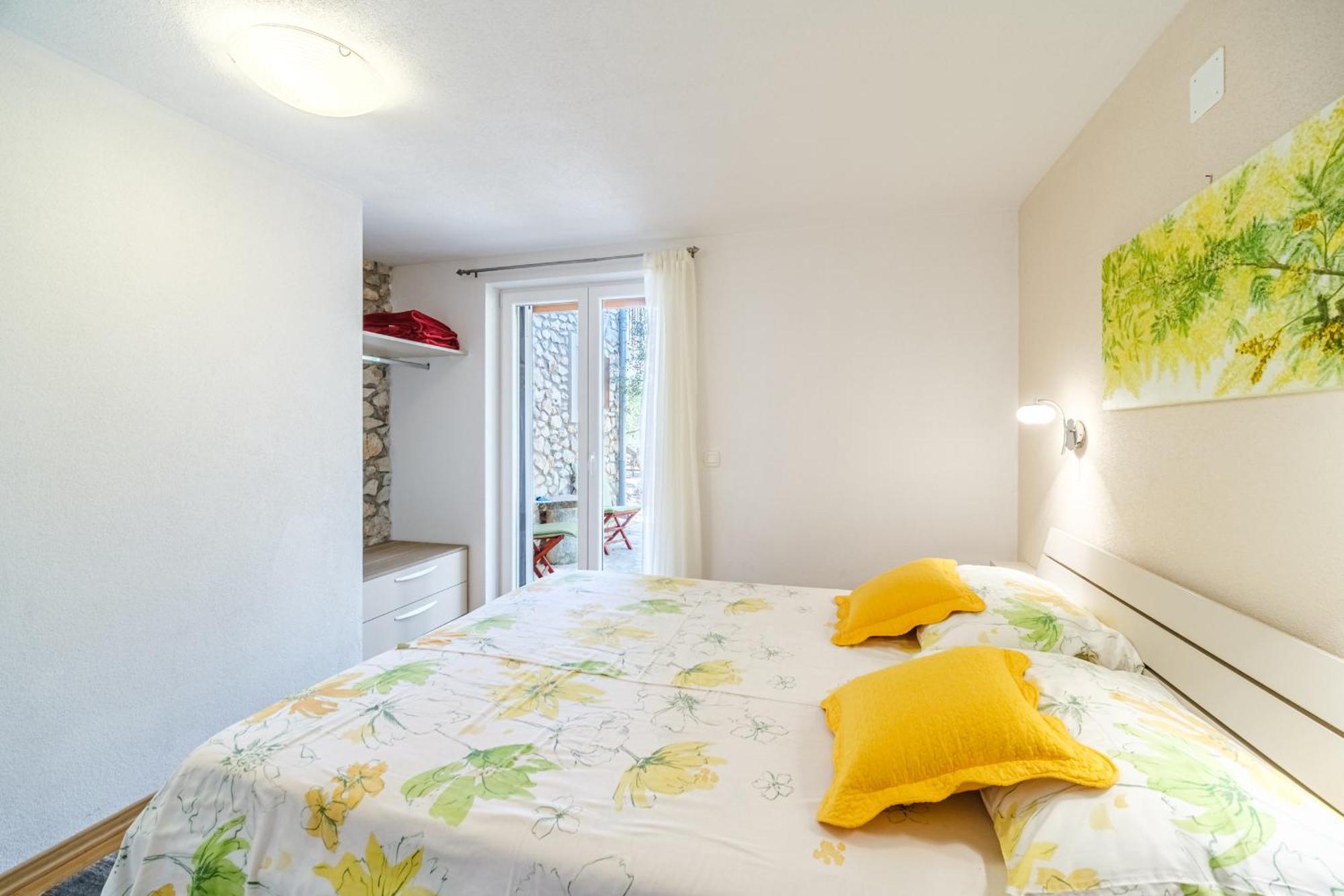 Holiday Home Kuca Sunca Sutivan Exterior photo